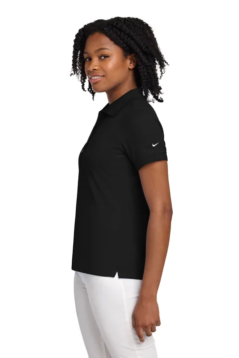 Women’s Nike Golf Shirt - Image 3