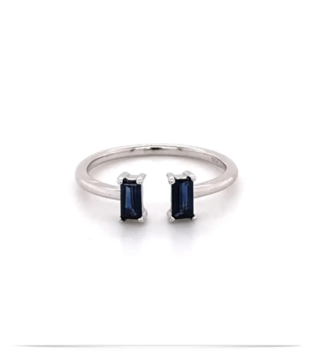 Baguette Sap Stackable Ring