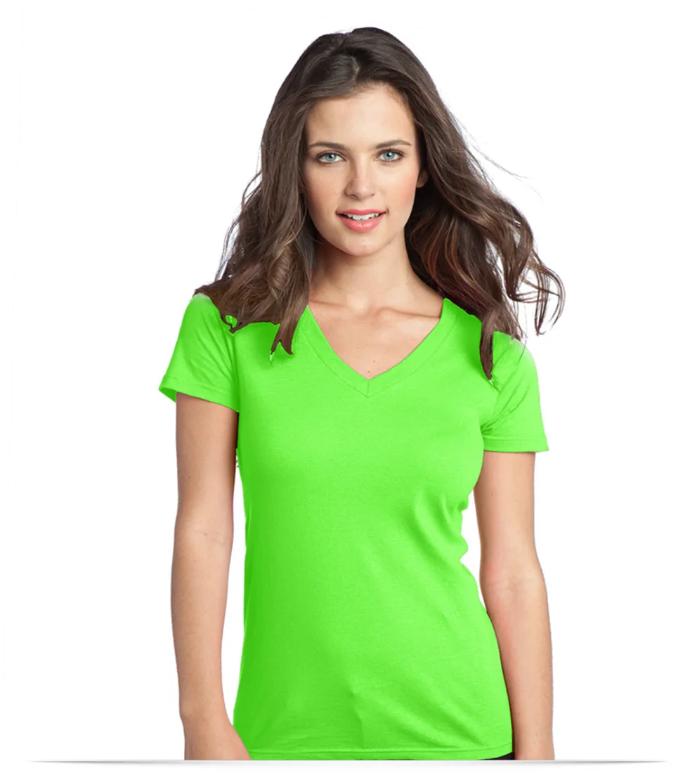 District Juniors The Concert Tee V-Neck